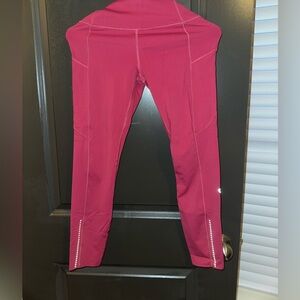 Pink size 6 lulu leggings.